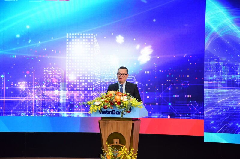 Ông Trần Minh Bình - Bí thư Đảng ủy, Chủ tịch Hội đồng quản trị VietinBank phát biểu tại đại hội