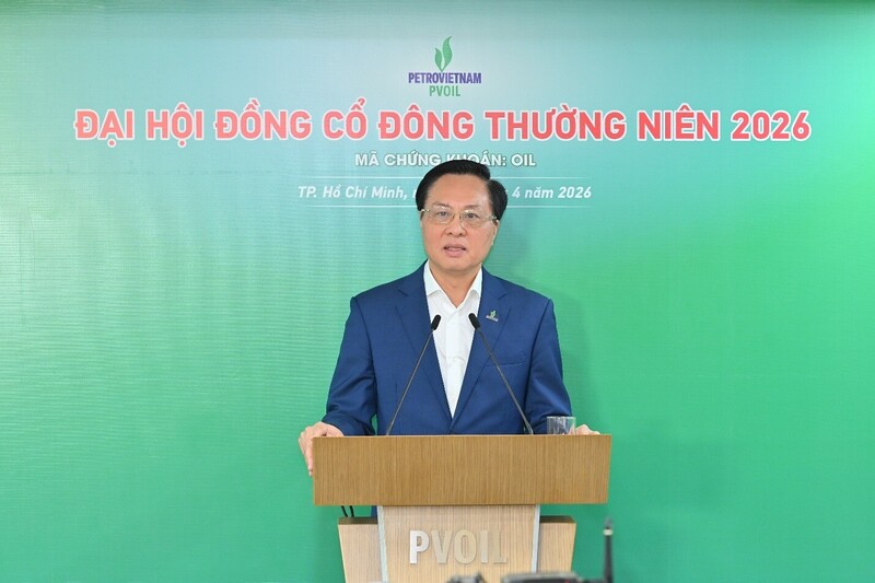 Ông Bùi Minh Tiến, Thành viên HĐTV Tập đoàn phát biểu tại Đại hội. Ảnh: PVOIL