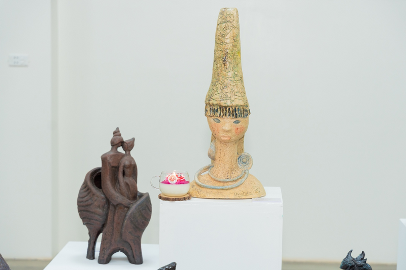 Tác phẩm "Thiếu nữ" do nghệ sĩ Hoàng Thanh Như tạo tác.