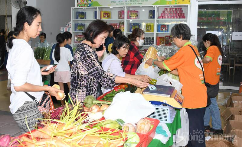 Phiên chợ Xanh - Tử tế: 10 năm lan toả tiêu dùng xanh, nông sản sạch - 2