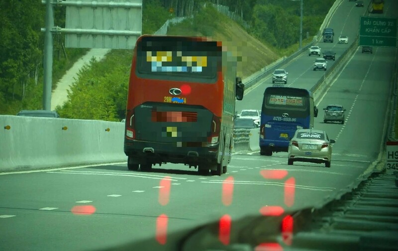 Tình trạng lái xe vi phạm tốc độ trên các tuyến cao tốc tiếp tục chiếm tỷ lệ cao, tiềm ẩn tai nạn giao thông. Ảnh: Cục Cảnh sát giao thông