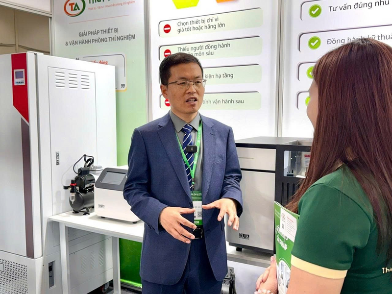 Ông Frank Feng, CEO PEAK Instrument chia sẻ về kinh nghiệm phối hợp kỹ thuật với đối tác tại Việt Nam