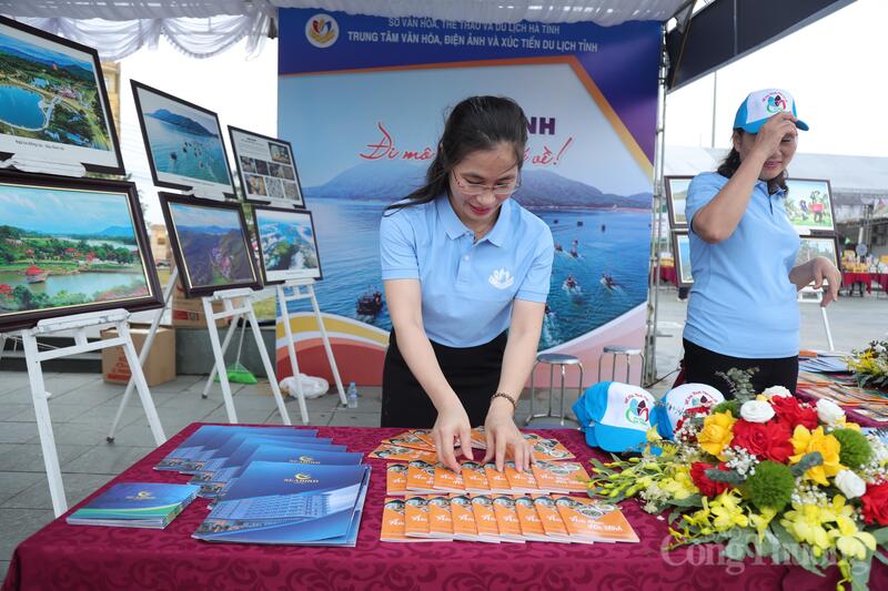 Gắn kết đặc sản Hà Tĩnh với phát triển kinh tế du lịch - 3