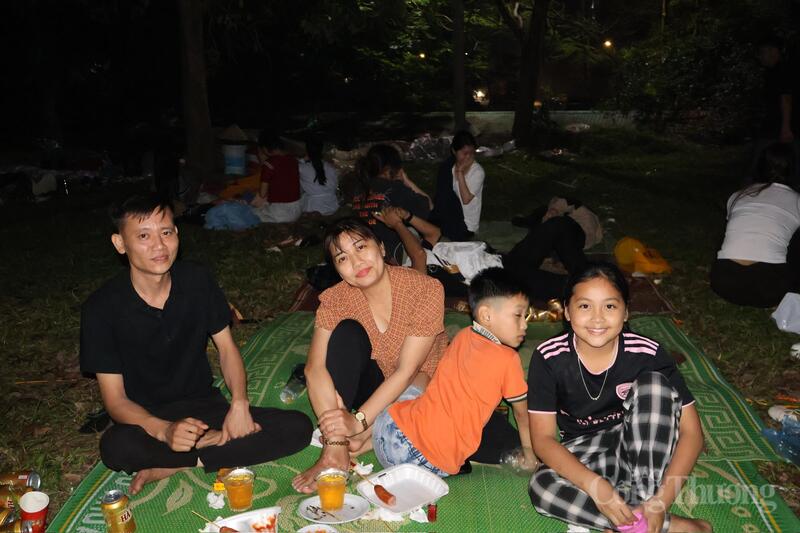 Hàng vạn người về dự lễ Giỗ Tổ Hùng Vương - 5