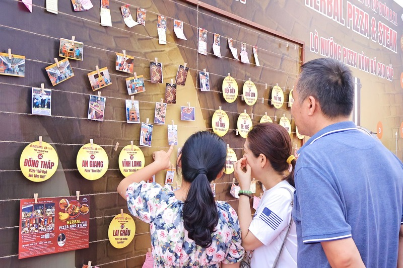 Với chủ đề “Mùa hè rực rỡ”, năm nay sự kiện triển khai 19 hoạt động văn hóa – thể thao hấp dẫn, kỳ vọng mang đến cho du khách những trải nghiệm thú vị và ấn tượng. Ảnh: Diễm Phúc