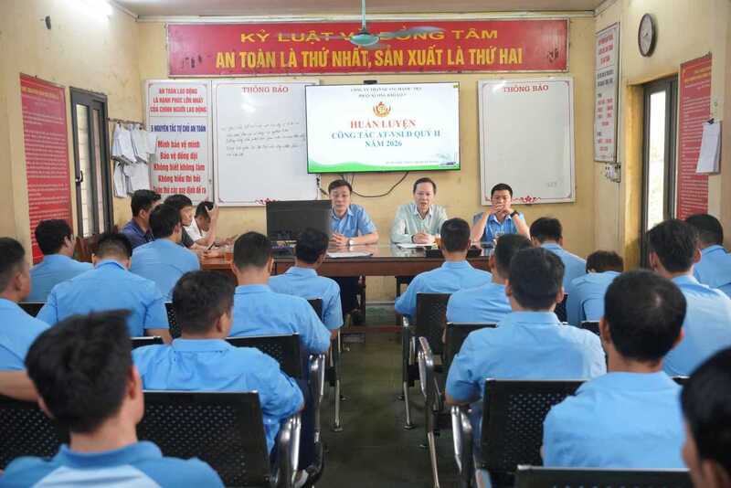 Buổi huấn luyện công tác  ATVSLĐ quý II/2026 của Công ty Than Quang Hanh - TKV. Ảnh: TKV.