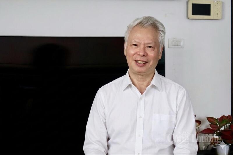 Chuyên gia hoá chất Đỗ Thanh Bái - Giám đốc Trung tâm Bảo vệ môi trường và an toàn hóa chất (Hội Hóa học Việt Nam). Ảnh: Phương Hà