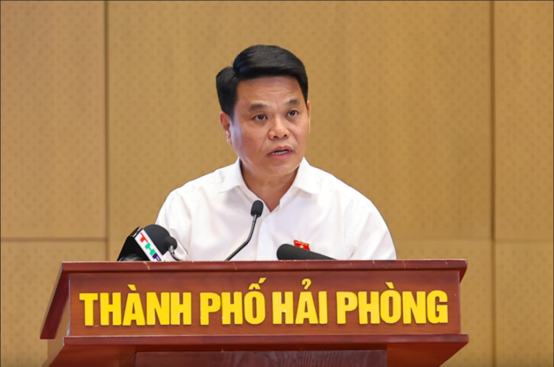 Bí thư Thành ủy Hải Phòng, Trưởng Đoàn đại biểu Quốc hội Hải Phòng Lê Ngọc Châu phát biểu tại Hội nghị - Ảnh: VGP/Nhật Bắc