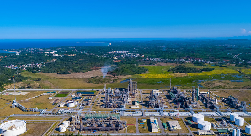 Ở một số địa phương của Quảng Ngãi bắt đầu chuyển hướng, không chạy theo tỷ lệ lấp đầy bằng mọi giá mà chú trọng chọn lọc dự án, ưu tiên ngành nghề thân thiện môi trường. Ảnh: Nguyễn Dương