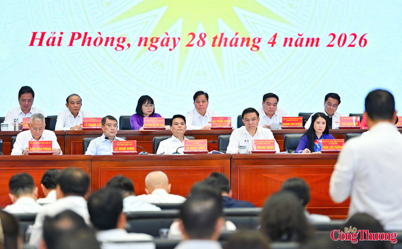 Các đại biểu tham dự hội nghị. Ảnh: Nam Nguyễn