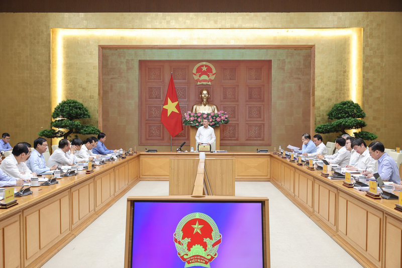 Thủ tướng Chính phủ Lê Minh Hưng chủ trì cuộc làm việc với Bộ Nông nghiệp và Môi trường. Ảnh: VGP