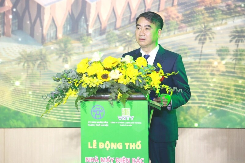 Phó Chủ tịch UBND TP. Hà Nội Nguyễn Xuân Lưu phát biểu tại sự kiện. Ảnh: Mai Thu