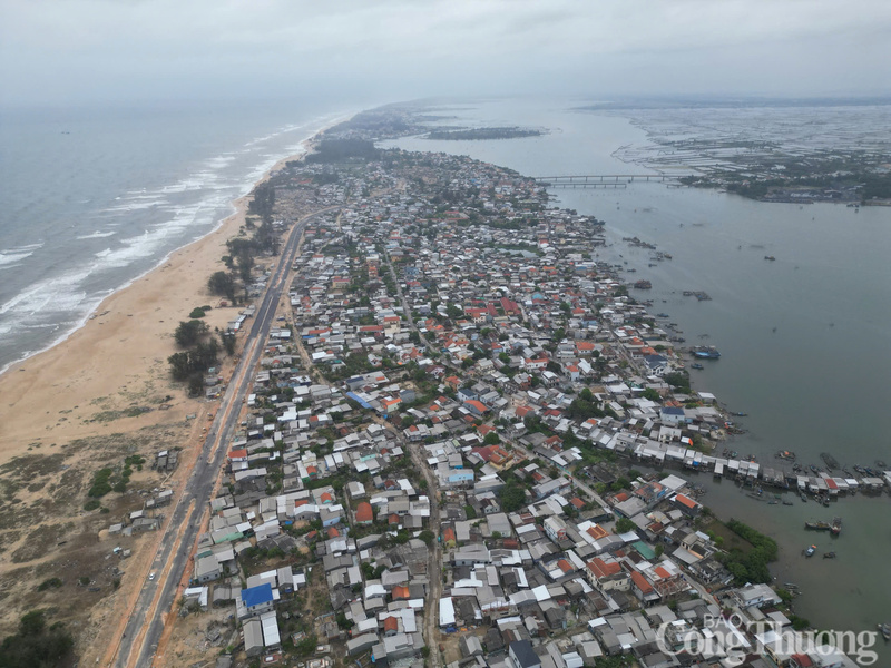 Toàn cảnh cầu vượt biển dài nhất miền Trung