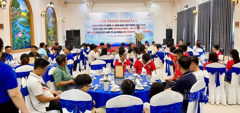 Quang cảnh tại buổi lễ.