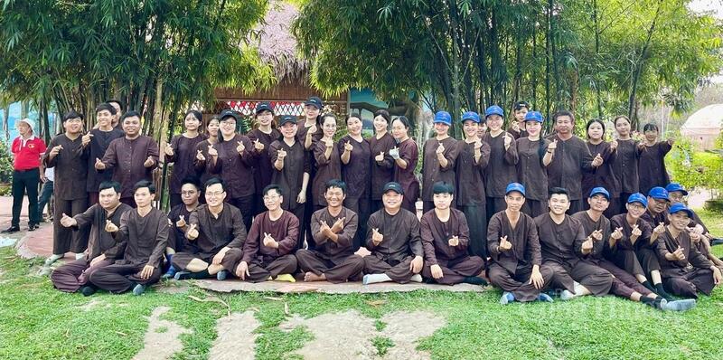 Các đơn vị chụp ảnh chung tại buổi lễ.