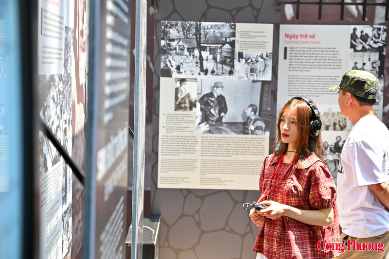 Nhiều bạn trẻ chia sẻ rằng, việc đến Hỏa Lò vào ngày này giúp họ hiểu thêm về sự hy sinh thầm lặng của thế hệ cha anh, từ đó trân trọng hơn giá trị của hòa bình hôm nay.