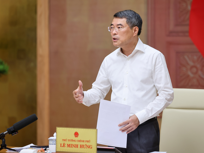 Trong tất cả các cuộc làm việc với các bộ ngành sau khi nhậm chức, Thủ tướng Lê Minh Hưng luôn nhấn mạnh yêu cầu tập trung, dứt khoát cắt giảm thủ tục hành chính, điều kiện kinh doanh - Ảnh: VGP