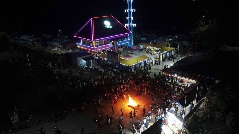 Chợ phiên Trà Linh thu hút đông đảo người dân và du khách. Ảnh: UBND xã Trà Linh.
