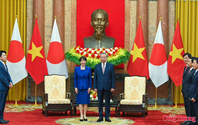 Trưa 2/5, tại Phủ Chủ tịch, Tổng Bí thư, Chủ tịch nước Tô Lâm hội kiến Thủ tướng Nhật Bản Takaichi Sanae đang có chuyến thăm chính thức Việt Nam.