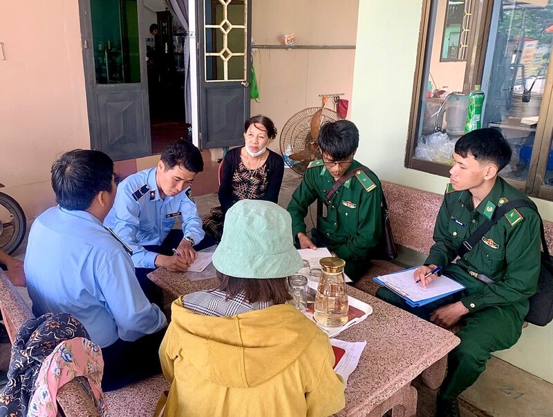 Công tác phối hợp với các lực lượng chức năng trên địa bàn được đẩy mạnh để kịp thời phát hiện vi phạm. Ảnh: Nguyễn Dương