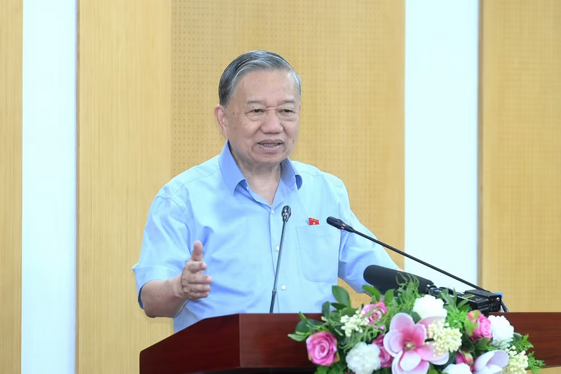 Tổng Bí thư, Chủ tịch nước Tô Lâm phát biểu tại Hội nghị Đại biểu Quốc hội tiếp xúc cử tri sau Kỳ họp thứ nhất, Quốc hội khóa XVI. Ảnh: Đăng Khoa