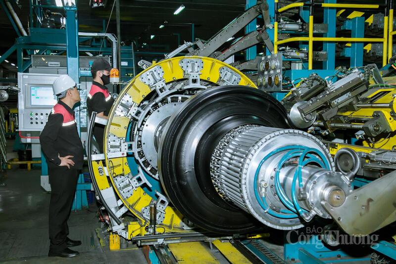 100% doanh nghiệp sản xuất công nghiệp sử dụng điện lớn trên địa bàn TP. Đà Nẵng đã tham gia chương trình điều chỉnh phụ tải, dịch chuyển phụ tải điện
