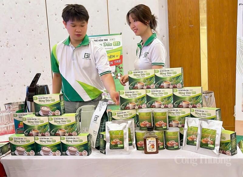 Liên kết sản xuất – tiêu thụ giúp HTX khẳng định vai trò “cầu nối” giữa nông dân và doanh nghiệp.