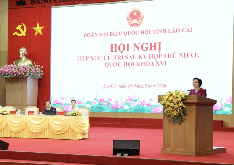 Hội nghị tiếp xúc cử tri sau Kỳ họp thứ Nhất, Quốc hội khóa XVI - Ảnh: VGP/Thu Giang