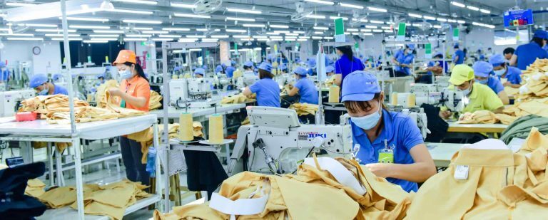 Tính chung 4 tháng đầu năm 2026, chỉ số IIP của TP. Hồ Chí Minh tăng 11,2% so với cùng kỳ. Ảnh minh họa