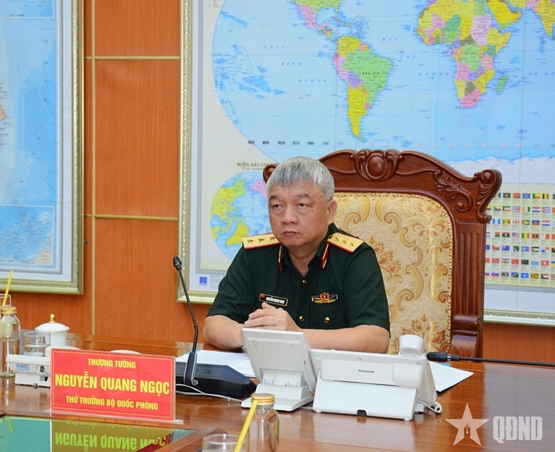 Thượng tướng Nguyễn Quang Ngọc, Ủy viên Trung ương Đảng, Thứ trưởng Bộ Quốc phòng chủ trì buổi làm việc. Ảnh: QĐND