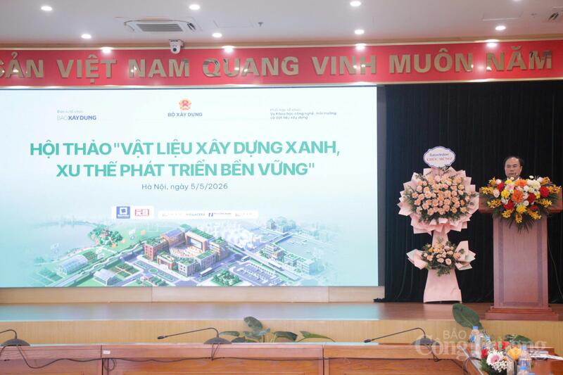 Thứ trưởng Bộ Xây dựng Nguyễn Văn Sinh nhấn mạnh, xanh hóa ngành vật liệu xây dựng không chỉ là một xu hướng mà trở thành yêu cầu cấp thiết của phát triển. Ảnh: P.C