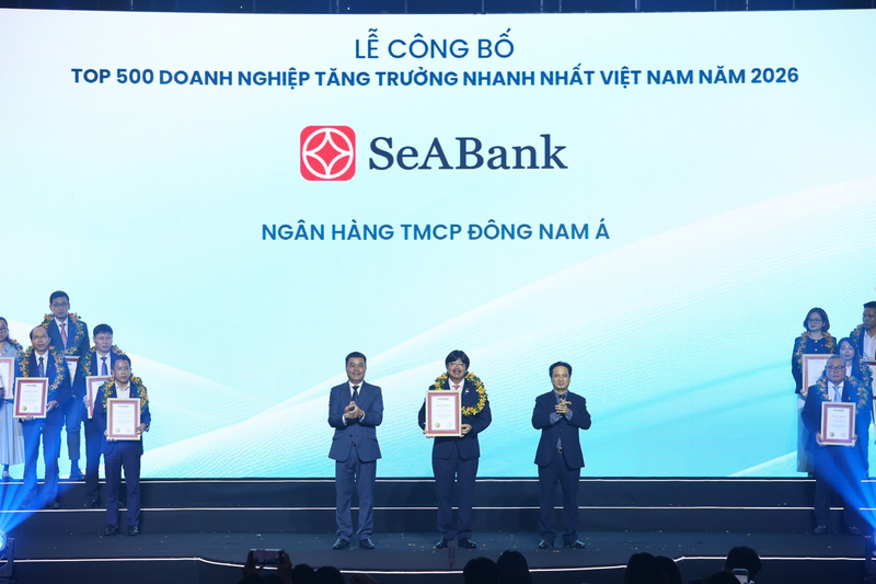 Top 500 doanh nghiệp tăng trưởng nhanh nhất Việt Nam (FAST500)