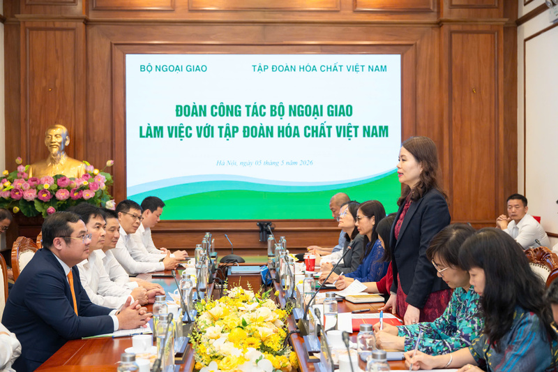 Toàn cảnh buổi làm việc. Ảnh: Vinachem