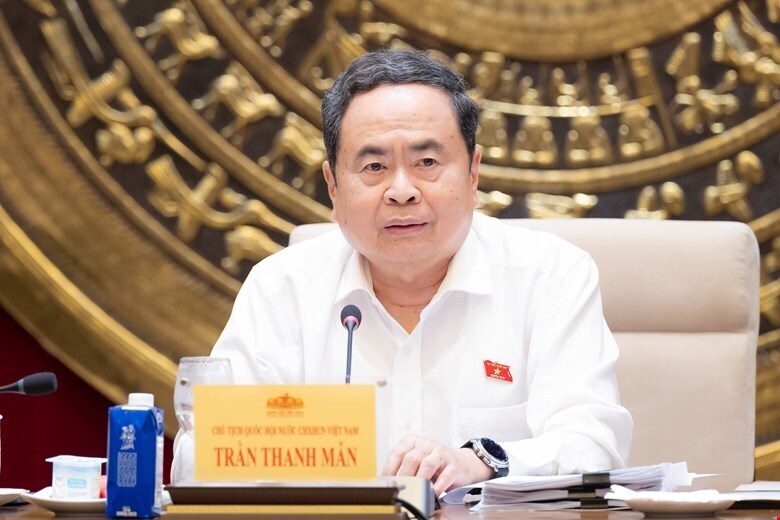 Chủ tịch Quốc hội Trần Thanh Mẫn phát biểu tại cuộc họp.