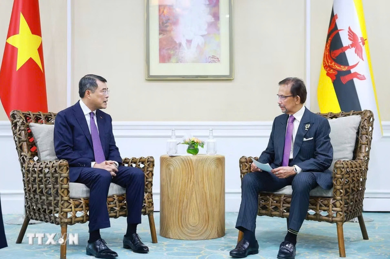 Thủ tướng Lê Minh Hưng gặp lãnh đạo các nước nhân tham dự Hội nghị Cấp cao ASEAN - 1