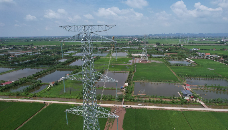 Việt Nam đang khẳng định vai trò trung tâm điều phối và kết nối của Lưới điện ASEAN. Ảnh: Anh Ngọc