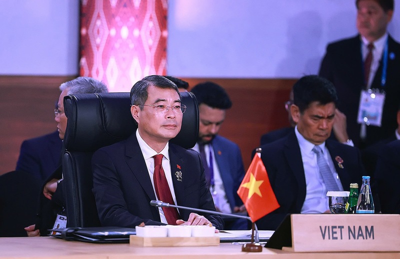Thủ tướng Lê Minh Hưng nêu 3 đề xuất lớn với ASEAN trước những thách thức đa chiều. Ảnh: VGP/Nhật Bắc