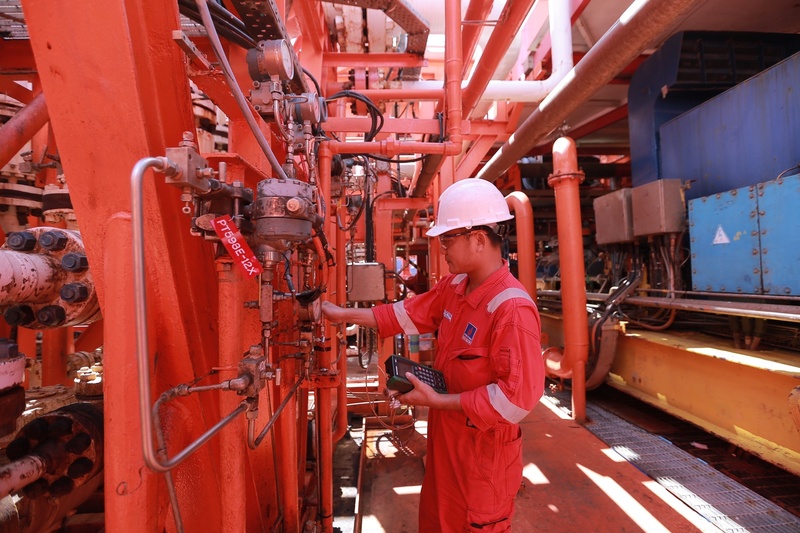 Vai trò của người lao động được đặt ở vị trí trung tâm, không chỉ là đối tượng được chăm lo mà còn là chủ thể tham gia đóng góp, phản biện, hiến kế và đồng hành cùng tổ chức công đoàn. Ảnh: Petrovietnam