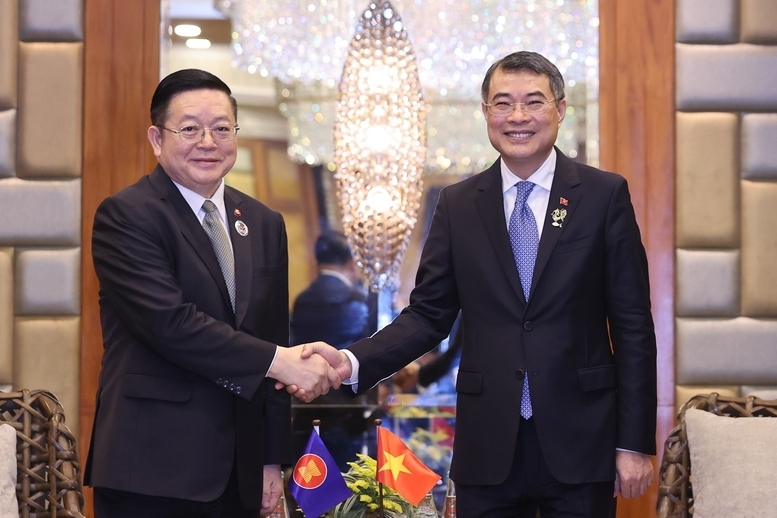 Thủ tướng Chính phủ Lê Minh Hưng tiếp Tổng Thư ký ASEAN Kao Kim Hourn - Ảnh: VGP/Nhật Bắc