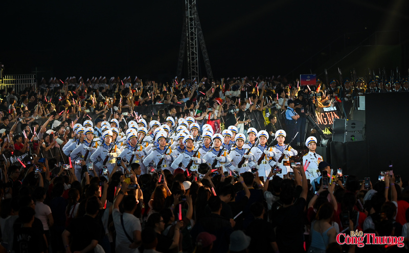 Từ 'Sao nhập ngũ Concert 2026' đến nhịp đập của trái tim yêu nước - 18