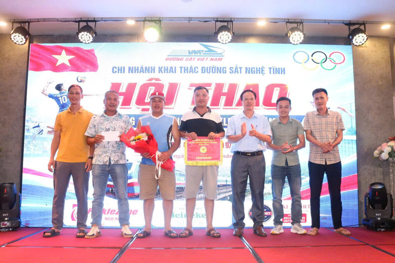 Hoạt động thể thao tạo niềm vui, gắn kết người lao động