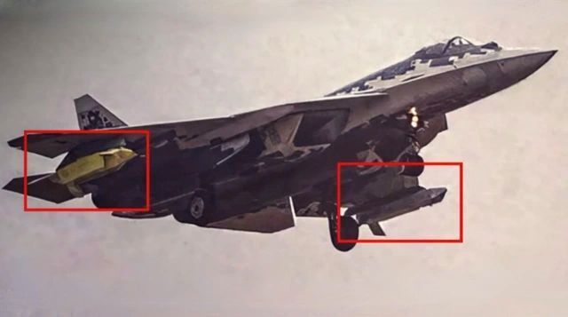 Máy bay Su-57 trang bị tên lửa hành trình S-71. Ảnh: MW