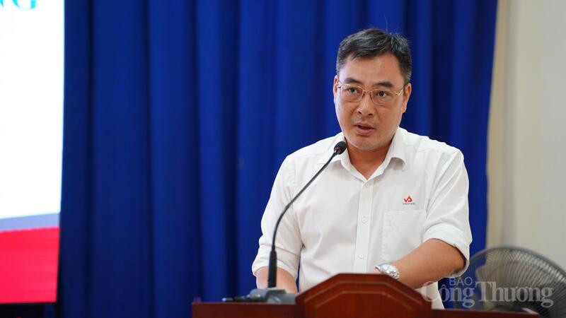 Ông Nguyễn Nguyên Ngọc - Phó Tổng giám đốc Tổng công ty Thép Việt Nam phát biểu tại Hội nghị.