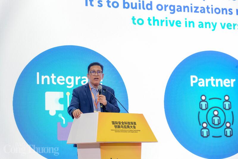 Ông Mohd Noor Ahmad, Trưởng bộ phận An ninh Tập đoàn Dầu khí Quốc gia Malaysia Petronas. Ảnh: Lê An