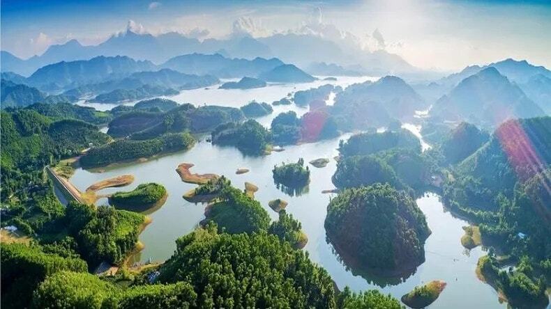 Sau hợp nhất với Bắc Kạn, Hồ Núi Cốc và Hồ Ba Bể trở thành hai trọng điểm trong chiến lược phát triển du lịch mới của tỉnh Thái Nguyên