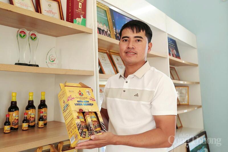 “Tôi muốn tiếp tục đưa nước mắm Luận Nghiệp tới người tiêu dùng cả nước cũng như vươn ra thị trường quốc tế. Qua đó, tiếp tục bảo đảm sinh kế cho bà con ngư dân ở địa phương, cũng như góp phần xây dựng thương hiệu của các sản phẩm OCOP Hà Tĩnh”, anh Minh bày tỏ.