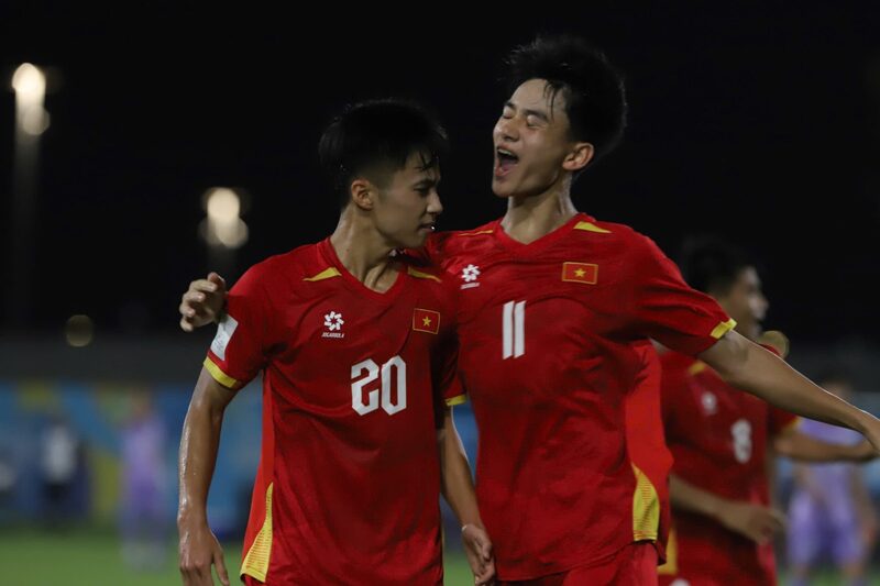 U17 Việt Nam và U17 UAE sẽ là trận đấu tâm điểm. Ảnh: VFF