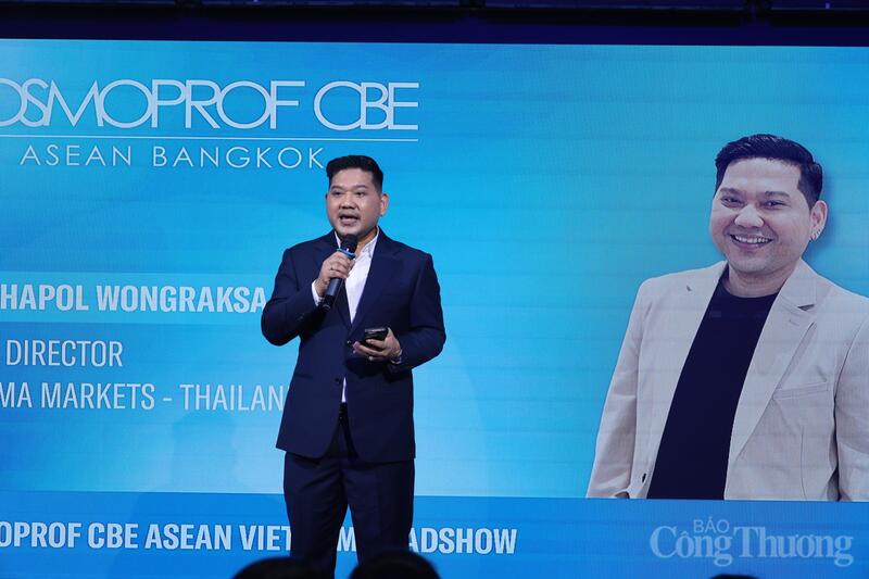 Ông Touchapol Wongraksa, Giám đốc Informa Markets Thái Lan phát biểu tại buổi họp báo.