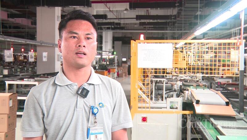 Anh Nguyễn Văn Sơn, công nhân của Công ty TNHH ChunQiu Electronic Việt Nam.