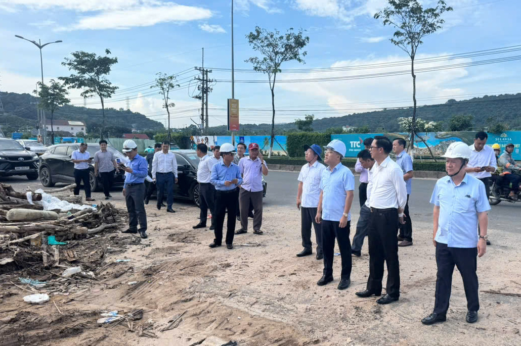Thứ trưởng Nguyễn Hoàng Long kiểm tra tiến độ lưới điện Phú Quốc phục vụ APEC 2027 - 3